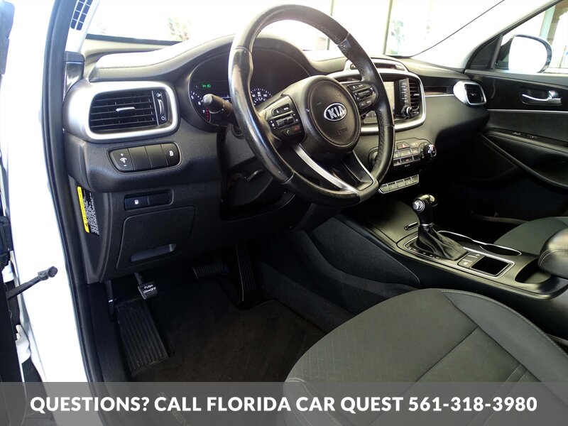 2017 Kia Sorento LX   - Photo 16 - West Palm Beach, FL 33411