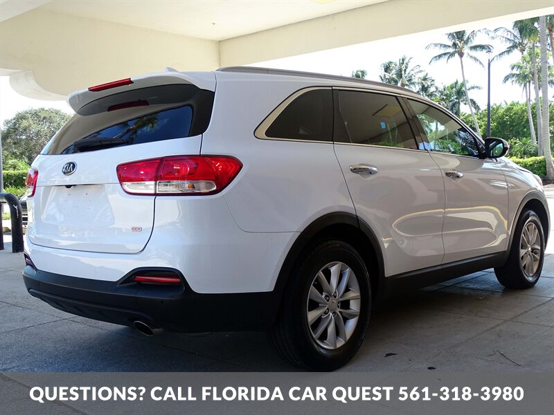 2017 Kia Sorento LX   - Photo 8 - West Palm Beach, FL 33411