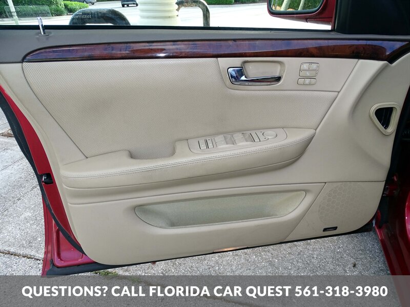 2006 Cadillac DTS Luxury III   - Photo 39 - West Palm Beach, FL 33411