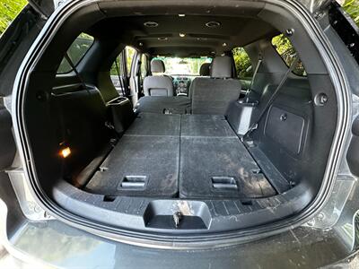 2016 Ford Explorer XLT - Photo 28 - Valley Village, CA 91607