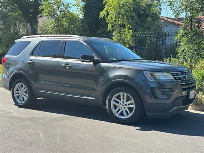2016 Ford Explorer XLT - Photo 6 - Valley Village, CA 91607