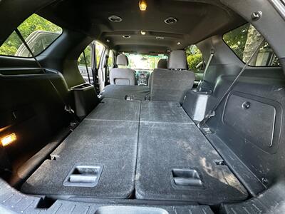 2016 Ford Explorer XLT - Photo 29 - Valley Village, CA 91607