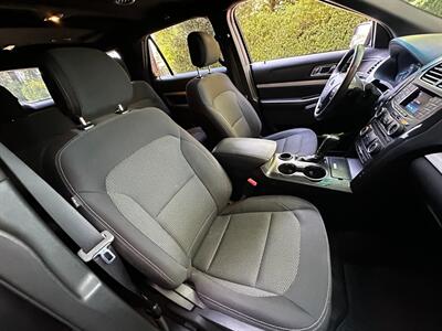 2016 Ford Explorer XLT - Photo 35 - Valley Village, CA 91607
