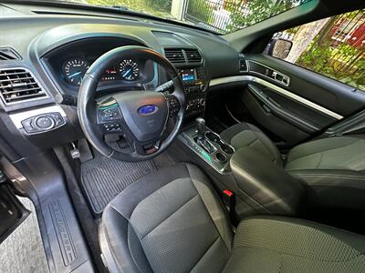2016 Ford Explorer XLT - Photo 25 - Valley Village, CA 91607