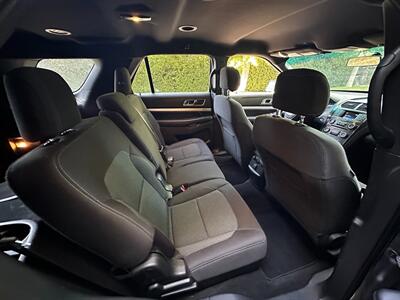2016 Ford Explorer XLT - Photo 39 - Valley Village, CA 91607