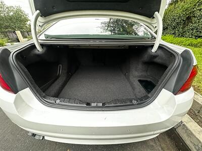 2013 BMW 5 Series 528i   - Photo 25 - Valley Village, CA 91607