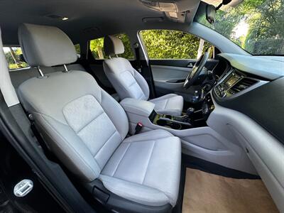 2017 Hyundai Tucson SE - Photo 50 - Valley Village, CA 91607