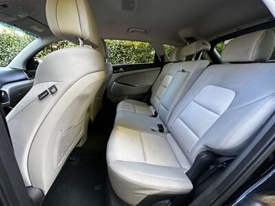 2017 Hyundai Tucson SE - Photo 37 - Valley Village, CA 91607
