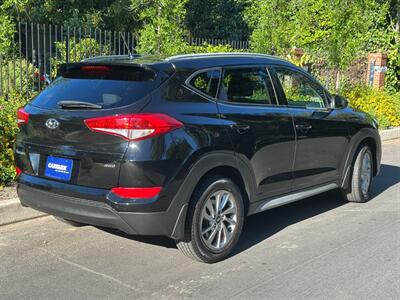 2017 Hyundai Tucson SE - Photo 9 - Valley Village, CA 91607