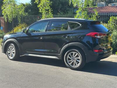 2017 Hyundai Tucson SE - Photo 26 - Valley Village, CA 91607