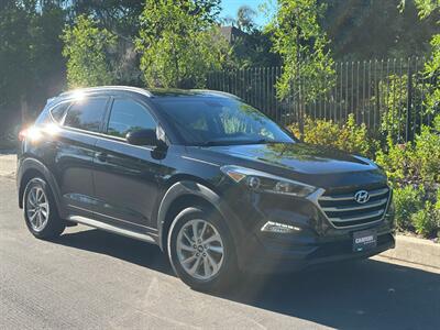 2017 Hyundai Tucson SE - Photo 21 - Valley Village, CA 91607
