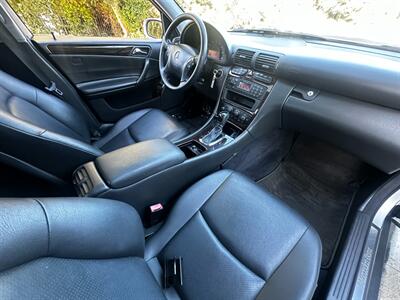 2003 Mercedes-Benz C 240 4MATIC   - Photo 35 - Valley Village, CA 91607