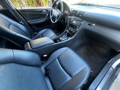 2003 Mercedes-Benz C 240 4MATIC   - Photo 34 - Valley Village, CA 91607