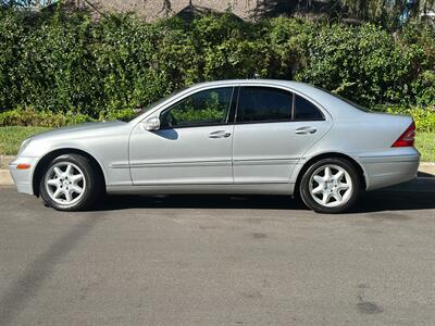 2003 Mercedes-Benz C 240 4MATIC   - Photo 4 - Valley Village, CA 91607