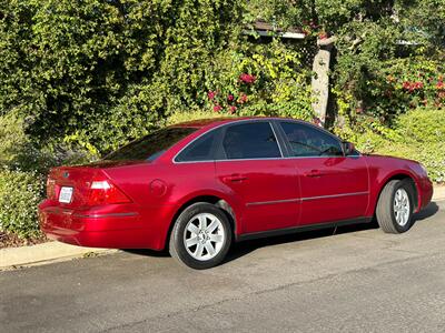 2005 Ford Five Hundred SEL   - Photo 15 - Valley Village, CA 91607