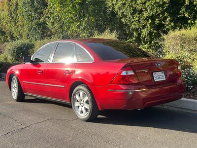 2005 Ford Five Hundred SEL   - Photo 7 - Valley Village, CA 91607