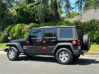 2010 Jeep Wrangler Unlimited Sport   - Photo 6 - Valley Village, CA 91607