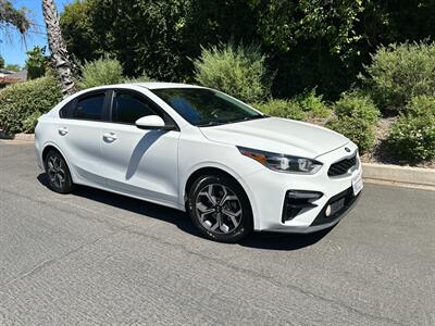 2020 Kia Forte LXS   - Photo 1 - Valley Village, CA 91607