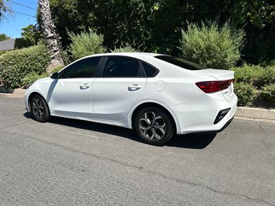 2020 Kia Forte LXS   - Photo 7 - Valley Village, CA 91607