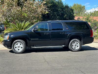 2011 Chevrolet Suburban LT   - Photo 4 - Valley Village, CA 91607