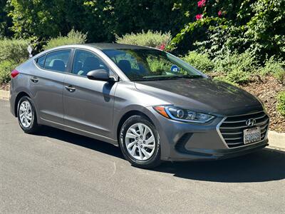 2018 Hyundai ELANTRA SE   - Photo 12 - Valley Village, CA 91607