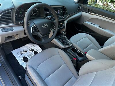 2018 Hyundai ELANTRA SE   - Photo 22 - Valley Village, CA 91607