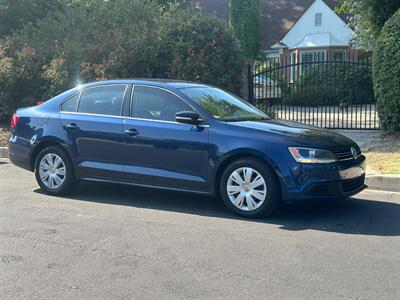 2013 Volkswagen Jetta SE PZEV   - Photo 32 - Valley Village, CA 91607