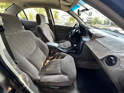 2002 Pontiac Grand Am SE   - Photo 35 - Valley Village, CA 91607