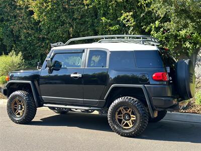 2007 Toyota FJ Cruiser   - Photo 6 - Valley Village, CA 91607