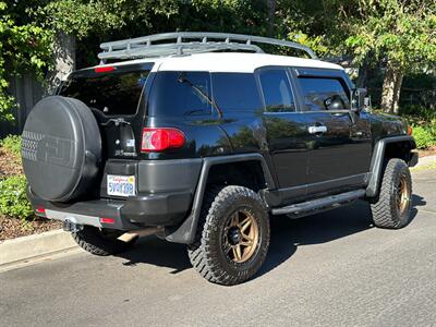 2007 Toyota FJ Cruiser   - Photo 10 - Valley Village, CA 91607