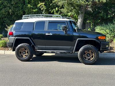 2007 Toyota FJ Cruiser   - Photo 12 - Valley Village, CA 91607