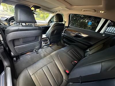 2017 BMW 740i   - Photo 42 - Valley Village, CA 91607