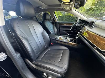 2017 BMW 740i   - Photo 53 - Valley Village, CA 91607