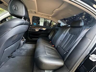 2017 BMW 740i   - Photo 40 - Valley Village, CA 91607