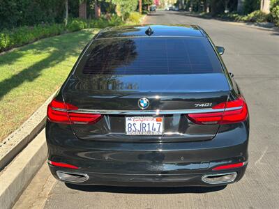2017 BMW 740i   - Photo 26 - Valley Village, CA 91607
