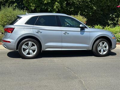 2018 Audi Q5 2.0T quattro Premium   - Photo 13 - Valley Village, CA 91607