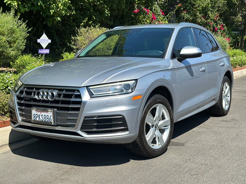 2018 Audi Q5 2.0T quattro Premium - Photo 1 - Valley Village, CA 91607
