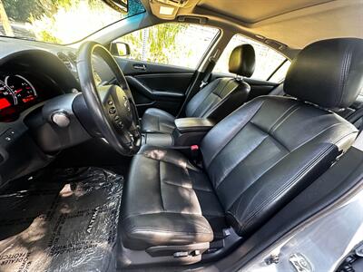 2011 Nissan Altima 2.5 SL   - Photo 23 - Valley Village, CA 91607