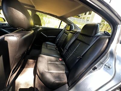 2011 Nissan Altima 2.5 SL   - Photo 29 - Valley Village, CA 91607
