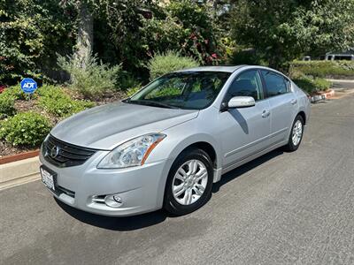 2011 Nissan Altima 2.5 SL   - Photo 2 - Valley Village, CA 91607