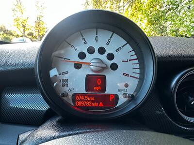 2012 MINI Cooper Hardtop S   - Photo 32 - Valley Village, CA 91607