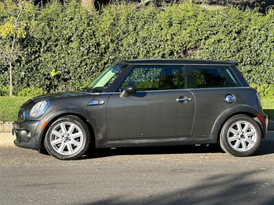 2012 MINI Cooper Hardtop S   - Photo 16 - Valley Village, CA 91607