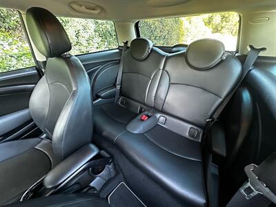 2012 MINI Cooper Hardtop S   - Photo 29 - Valley Village, CA 91607