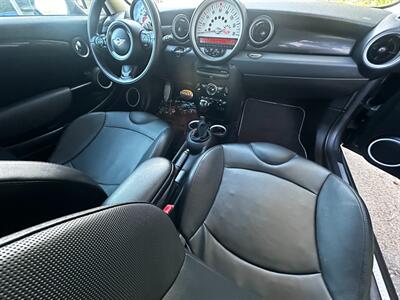 2012 MINI Cooper Hardtop S   - Photo 44 - Valley Village, CA 91607