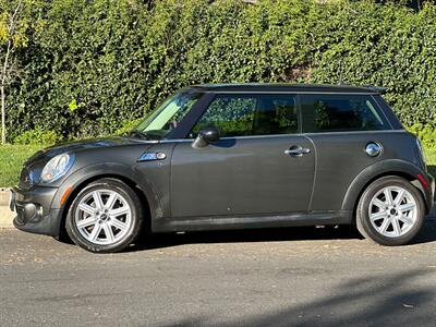 2012 MINI Cooper Hardtop S   - Photo 4 - Valley Village, CA 91607