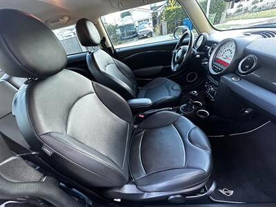2012 MINI Cooper Hardtop S   - Photo 41 - Valley Village, CA 91607