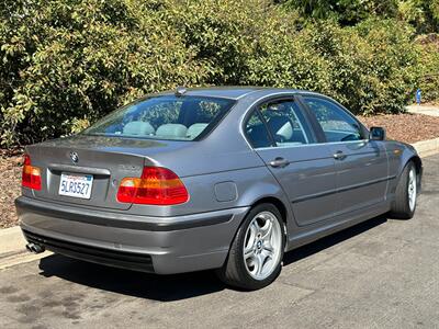 2005 BMW 3 Series 330i   - Photo 10 - Valley Village, CA 91607