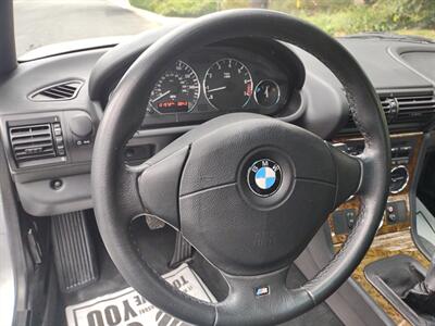 2001 BMW Z3 3.0i   - Photo 30 - Valley Village, CA 91607
