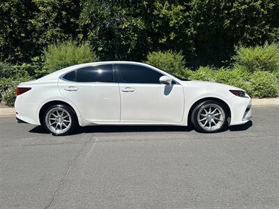 2018 Lexus ES 350   - Photo 11 - Valley Village, CA 91607