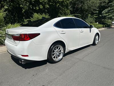 2018 Lexus ES 350   - Photo 9 - Valley Village, CA 91607